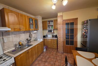 Apartament 3 camere decomandate, et. 3, Rovine, Il Padrino - 4