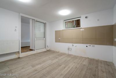 Cotroceni - Carol Davila, Townhouse 232 Mp - Oportunitate Rara - 40