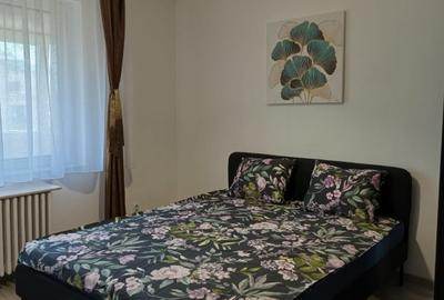 Vind apartament cu 2 camere Piata Romana, balcon 8,52m,ideal airbnb - 8
