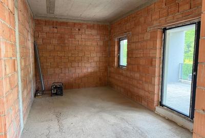Vand casa finalizata cu CF in zona Roat,Faget - 12
