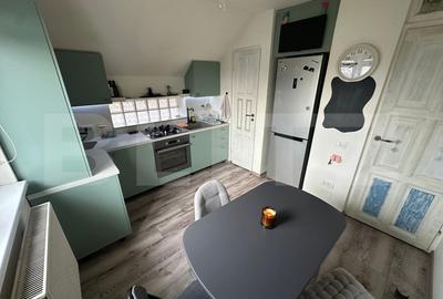 Apartament cu 2 camere decomandat, mobilat în Bulgaria