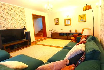 Vila P+1+M cu 5 camere, moderna, zona Victoria - Stadionul Farul! - 1