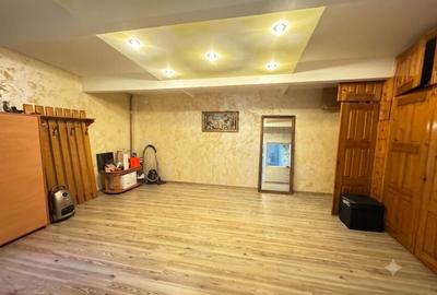 Casa/vila si cladire de birori in orasul Bacau - de vanzare - 19