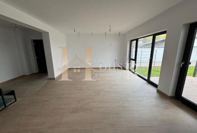 Casa Individuala in Oras.Proiect Modern.Car Port - 4