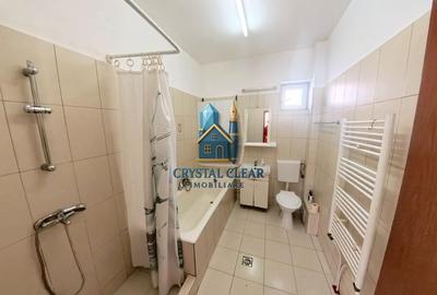 Casă în curte comună cu 2 camere și garaj, zonă semicentrală - 6