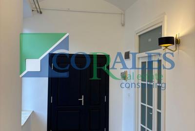 Apartament cu 3 camere semidecomandat în Ultracentral