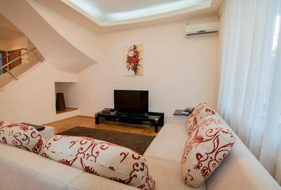 Casă individuală cu 7 camere în Pipera