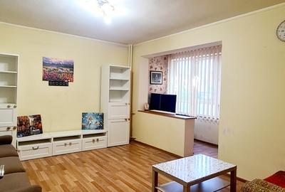 Apartament cu 2 camere decomandat în Titan