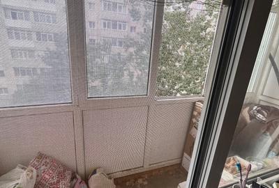 1 Decembrie-Pallady,apartament 3 camere decomandat - 7