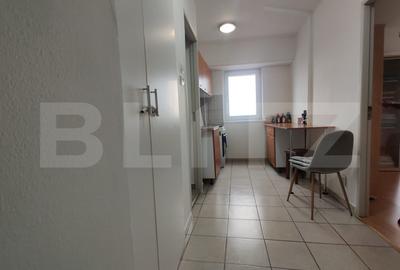 Garsonieră decomandată, mobilată în Dacia