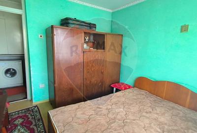 Apartament cu 3 camere de vânzare, decomandat Micro 17- Galați - 7
