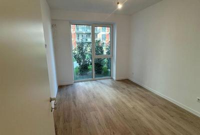 Apartament cu 3 camere decomandat în Theodor Pallady