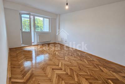 Apartament cu 3 camere decomandat în Țiglina 1