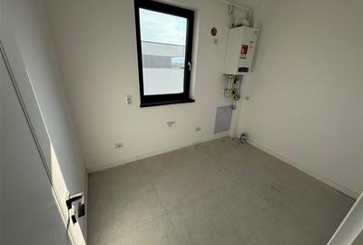Garsoniera bloc nou, parcare inclusa, etaj 3 cu lift - 4