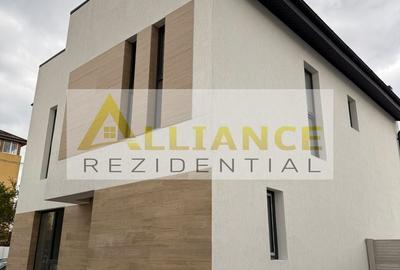 Casă individuală cu 5 camere în Central