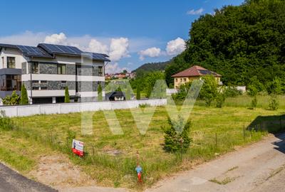 Teren pentru construcții în Bunloc, cu potențial imens - 4