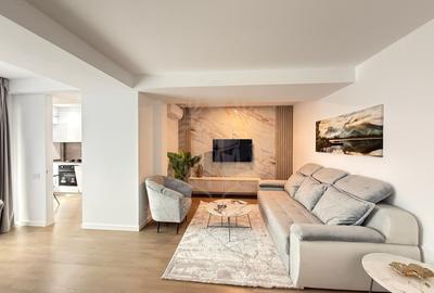 Apartament cu 2 camere decomandat, mobilat în Central