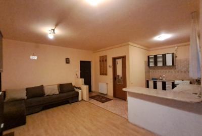 Apartament 2 camere str.Eroilor, parcare privata Floresti - 3