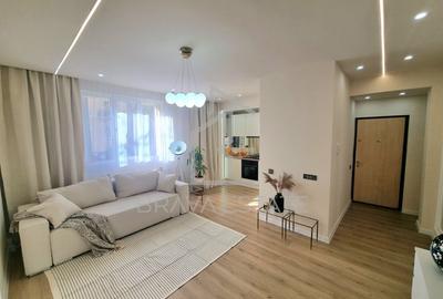 Apartament cu 2 camere semidecomandat, mobilat în Horea
