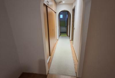 Apartament cu 3 camere decomandat, etajul 3/4, zona Nicolina - 5