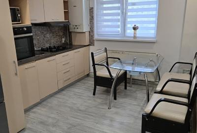 Apartament cu 2 camere decomandat în Vitan