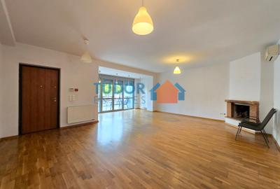 Elegant Multi-Level Home with 4 Bedrooms and Expansive Terraces in Green Lake - 2