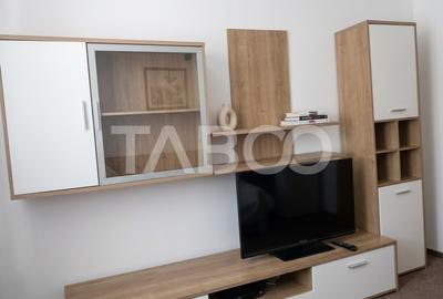 Apartament decomandat 3 camere  2 bai etaj 3 balcon zona buna Cisnadie - 8