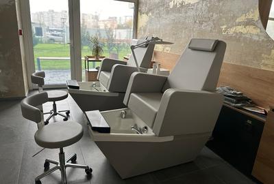 Salon manichiura/pedichiura de vanzare - 2
