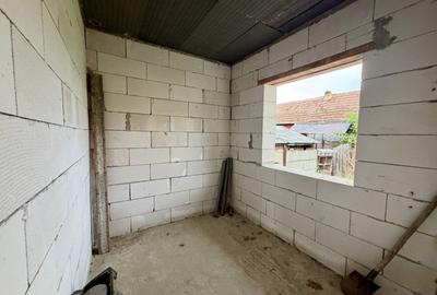Casa Individuală la roșu | 180 mp | Terasa | 1500 mp teren | zona Barabant - 4