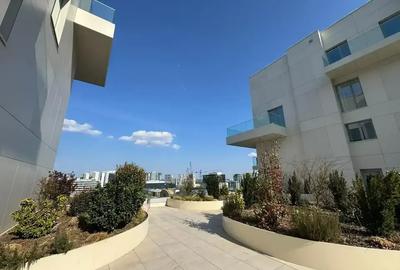 Apartament cu 3 camere decomandat în Aviației