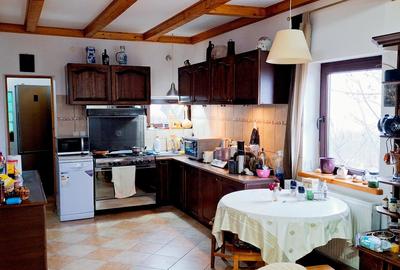 CASĂ DE VACANȚĂ ÎN COMARNIC - 5