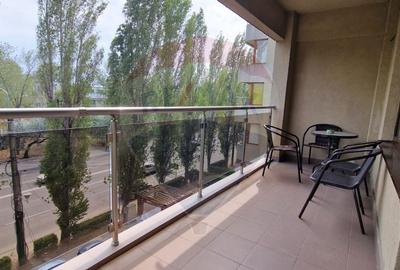 Apartament cu 2 camere decomandat, mobilat în Central