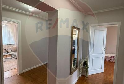 Apartament cu 4 camere de închiriat Constanta- în zona Tomis II - 7