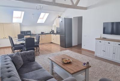 Apartament lux 3 camere, 103mp. in vila  P+1+M ,utilat mobilat +curte cca 100mp! - 4