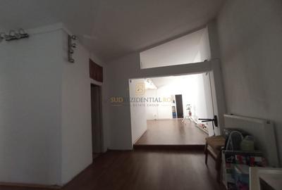 Casa spatioasa cu 7 camere, zona Bd. Brancoveanu, acces facil metrou - 15