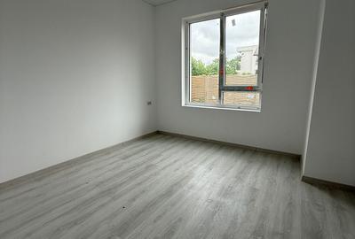 15 min. Metrou Apărătorii Patriei | Apartament 3 cam. | 70 mp. 50 mp curte - 1