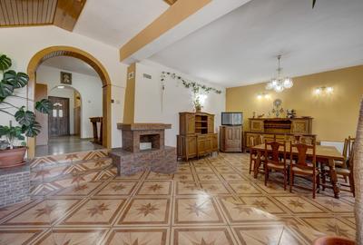Casa de vacanta cu teren 5394 mp, Pucioasa, Dambovita - 5