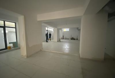 | Spatiu comercial |  Piata Floreasca 208 mp | - 4