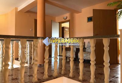 Casa deosebita  D+P+E de vanzare CETATE cu 900 mp. teren - 20
