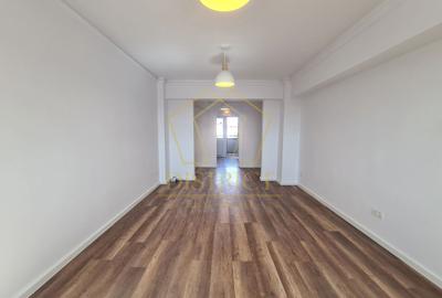 Apartament cu 4 camere decomandat în Șagului