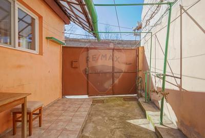 Casă  individuală cu 3 camere, Schei - 2