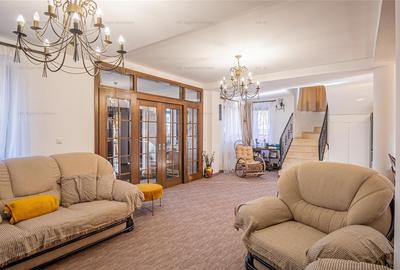 Vila superba cu 5 camere si 4 bai Bunloc Brasov Comision 0% - 2