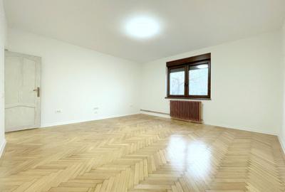 Apartament 3 camere de inchiriat - zona Centrala-Favorit - 8