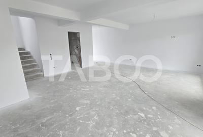Casa de vanzare 380mp teren liber 4 camere 2 parcari Selimbar - 6