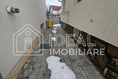 Casa Individuala cu 4 camere si garaj, zona Strand - 14