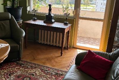 Propretar inchiriez 3 apartament 3 camere , central, mobilat - 1