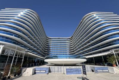 Rezidenta cu priveliste la mare si parcare privata in Titanic White Resort - 1