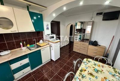 Apartament cu 3 camere decomandat, mobilat în Girocului