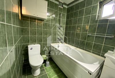 Casa cu 4 camere, curte proprie, Ghiroda - 9