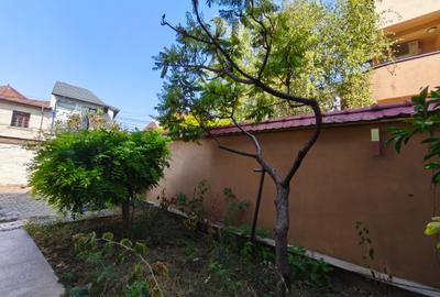 Vila noua, teren de aproape 800 mp, zona de case - 2